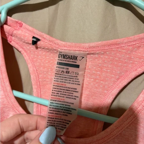 Gymshark tank top - Picture 2 of 3